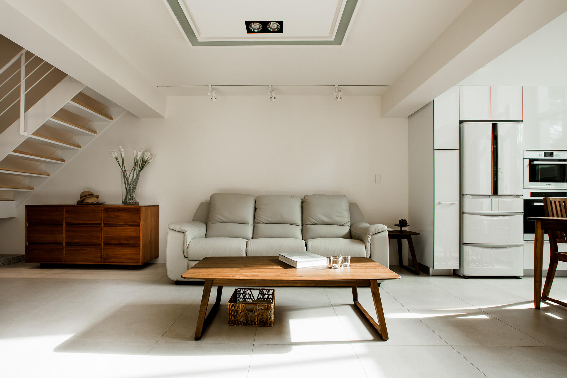 Townhouse Renovation A beautiful encounter between light and architecture